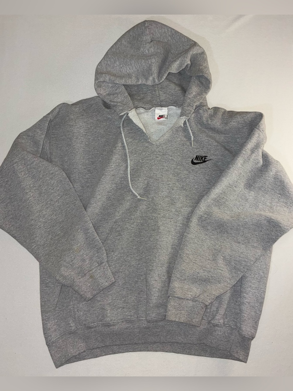 1990s vintage made in USA Nike Men’s Gray Pullover Hoodie Sweatshirt size L
